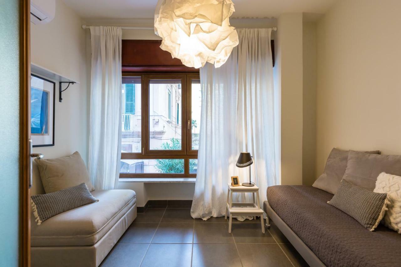 Starhost - Casa Del Capitano Apartment Salerno Exterior photo